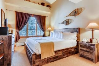Beautiful 2 Bedroom Mountain Condo In River Run Village With Hot Tub Access And Walking Distance To The Gondola - Keystone - 3