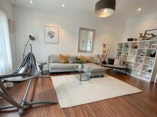 Stylish 2BR in Old Town Gem - 8