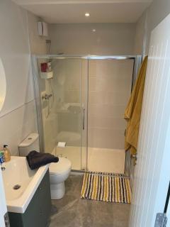 Cosy 2 Bed Cottage near the Greenway and Waterford City - 3