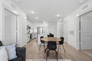 Beautiful 2BR near PGA and Universal Studios - 2