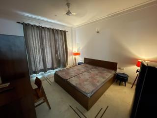 Friend's House - 6