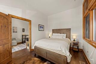 Charming Bigfork Downtown Condo - 4