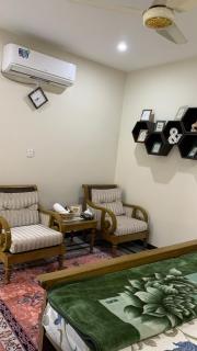 The Homely Airport Motorway Residence - 5