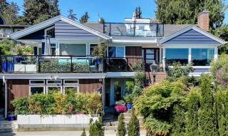 Matthews Beach Lakeview Home - 0