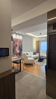 N&N Urban Stay Skopje - 8