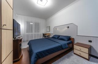 3 bedroom apartment - 4