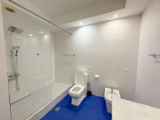 North Avenue Residence - 1