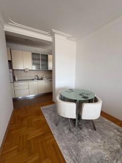 Peja Apartments - 9