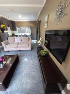 Brookhouse Area43 Malawi Holiday Rentals - 1