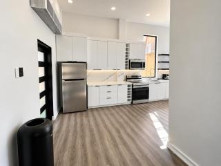 The Hive Luxury 2BR Townhouse Pool & Rooftop 103 - 2