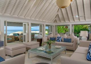 House with a private beach - 3