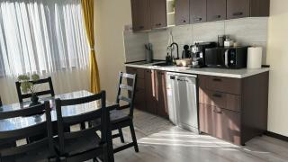 Zen House Bran - 1
