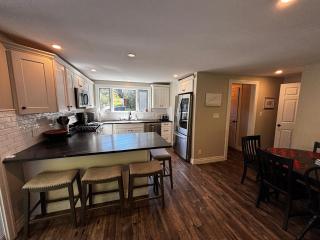1 Ellicottville Creekside HIKE BIKE SKI Sleeps 10 - 8
