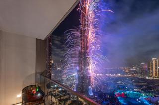 SML Vacation Homes - Sky High Apartments with Burj Khalifa and Dubai Fountain Views at Grande Signature, Downtown Dubai - 9