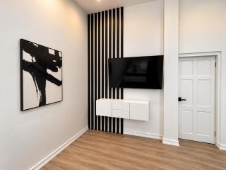 The Hive Luxury 2BR Townhouse Pool & Rooftop 102 - 7