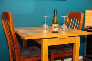 Seaside Adelaide Holiday Apartment 2BR 1 min walk to Brighton Beach - 7