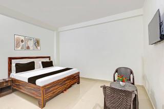 Hotel O SKY LIGHT - 1