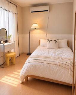 Cozy 2BR in Gangnam Near Eonju Station Up to 6 Guests - 2
