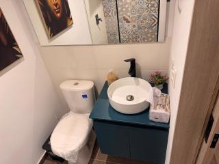 Apartamento tipo estudio Nuevo y Cómodo Cerca del Aeropuerto - 3