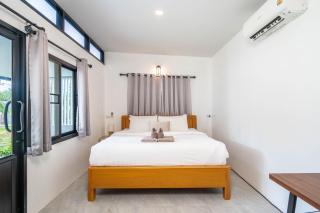 Tropical Retreat 2mn Zen Beach and 4K Workspace -  - 9