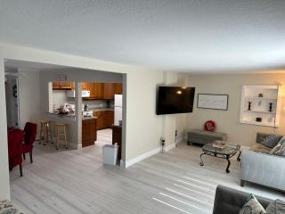 Bright 3 BR Home Near Anna Maria Island - 0