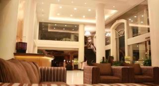 Hotel Supreme Convention Plaza - 2