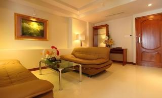 Au Lac 2 Hotel - 1