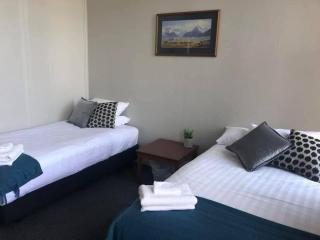 Pleasant Point Hotel - 5