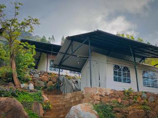 Dew Ceylon Lodge - 0