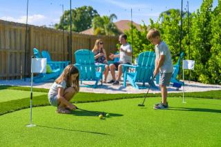 Bradenton Bliss Pool Putt Putt Arcade Games - 3