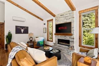 3 Br Sleep 8 Hot Tub Fire Pit Stunning Views - 3