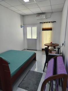 TN Travel Inn - Katunayake - 8