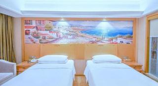 Vienna Hotel Jiangxi Jiujiang Gongqingcheng High-Speed Railway Station - 1