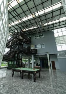 A Hotel Cozy - 3