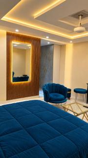 1-Bed Apartment, Prime Location in Faisalabad - 8