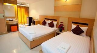 Amnauysuk Hotel - 2