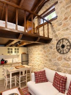 Antique Stone House in Stemnitsa - 8
