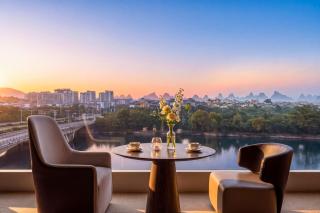 Rivervista Li-River Resort Guilin- Ciao-Panoramic SkyTerrace & Surrounding karstmountain views &Steps from Li-River - 3
