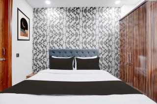 Hotel Aroha A Corporate Suites Near Botanical Garden Metro Station - Noida - 2