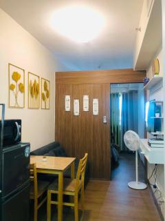 AJD staycation SMDC spring residence Bicutan - 1