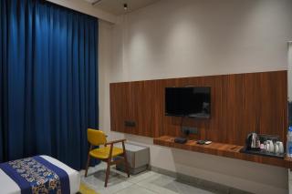 Hotel Ananta Inn - 6