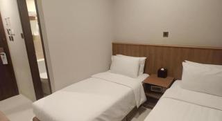 WE Hotel Kowloon - 3