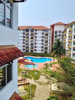 d'Nur Homestay - 9