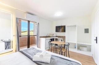 Studio contemporâneo c/ vista da cidade UPP0215 - 1