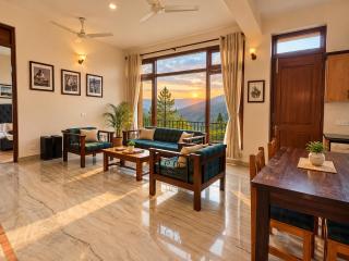 The Meera's - Two bedrooms luxury mountain view villas #balcony #Private kitchen #parking - 2