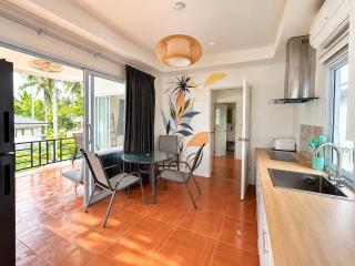 Green Moon 1br Spacious House - 1