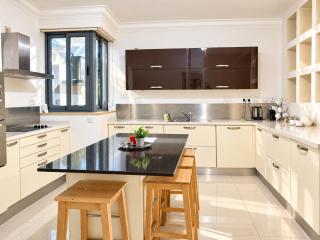 Spacious Signature Apt - Valletta Harbour View - 1