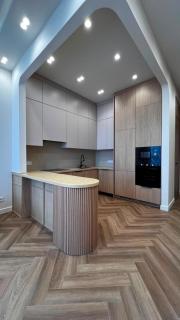 Cozy 50 m2 European-style two-bedroom apartment for rent by the night, Almaty - 3
