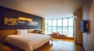 IU Hotel Shangqiu Kaixuan Road Zhonghuan Square Branch - 9