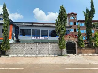New town palace hotel - 7